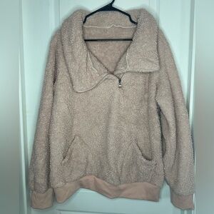 XL blush pink sweater Sherpa / faux fur with asymmetric zip